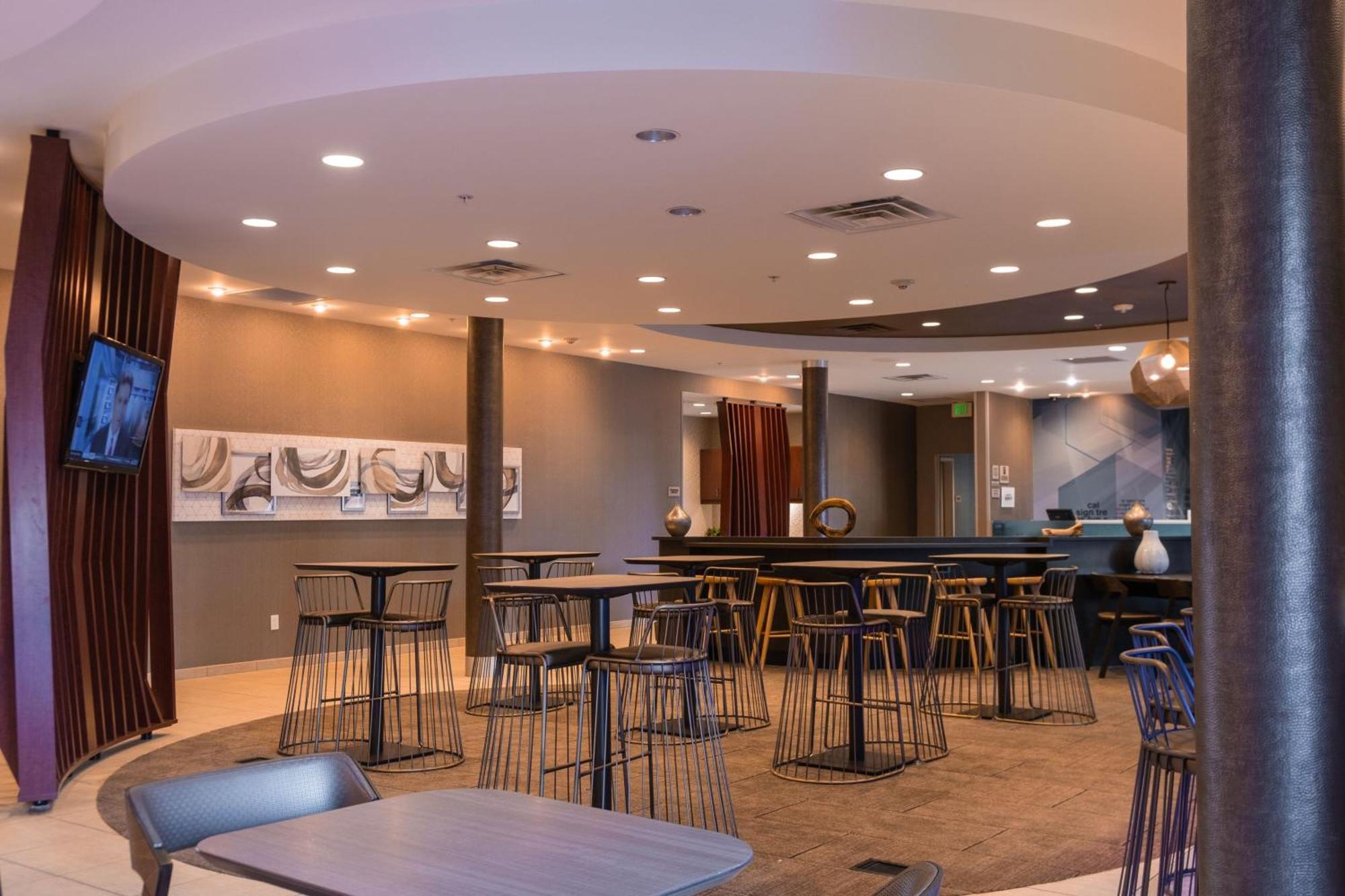 Springhill Suites By Marriott Dallas Льюисвилл Экстерьер фото